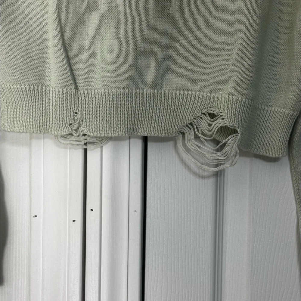 525 America Mint Green Distressed Cotton Pullover Sweater – Size M – NWT